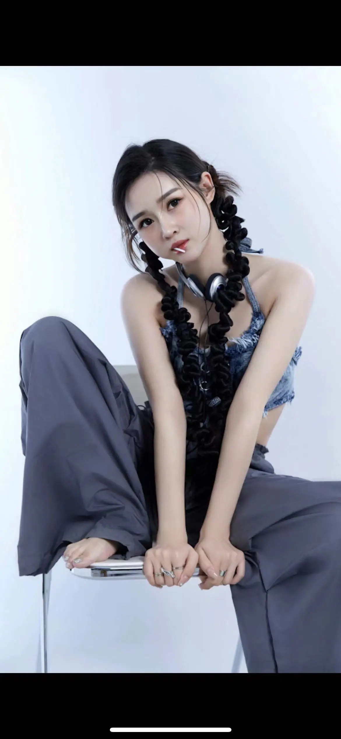 小初一❤唱歌挣电费的图片