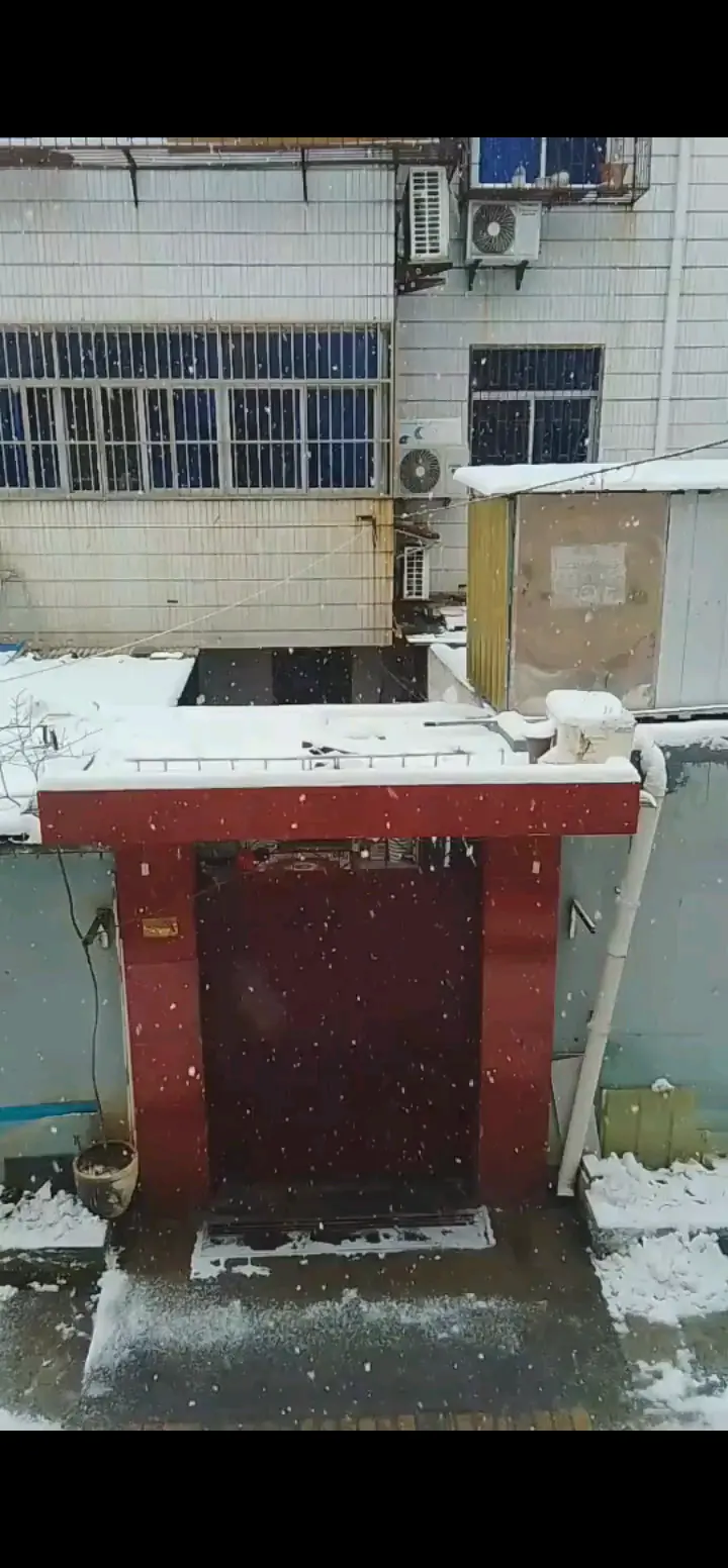 雪又下大了～
