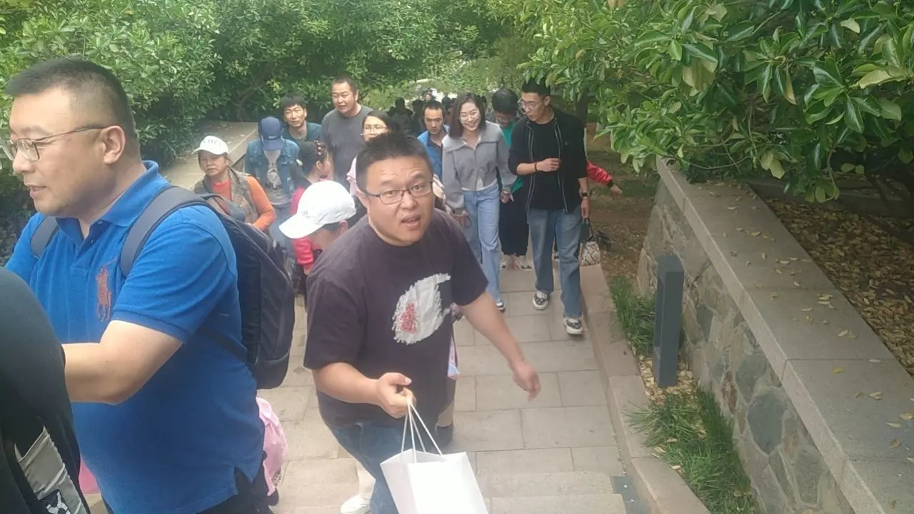 ゝＭ丶╭⌒小川丶ゞ主播图片