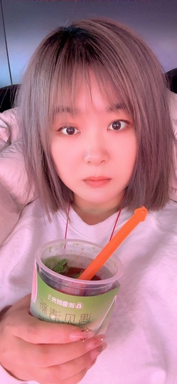 肉肉小娘子有事休息的图片