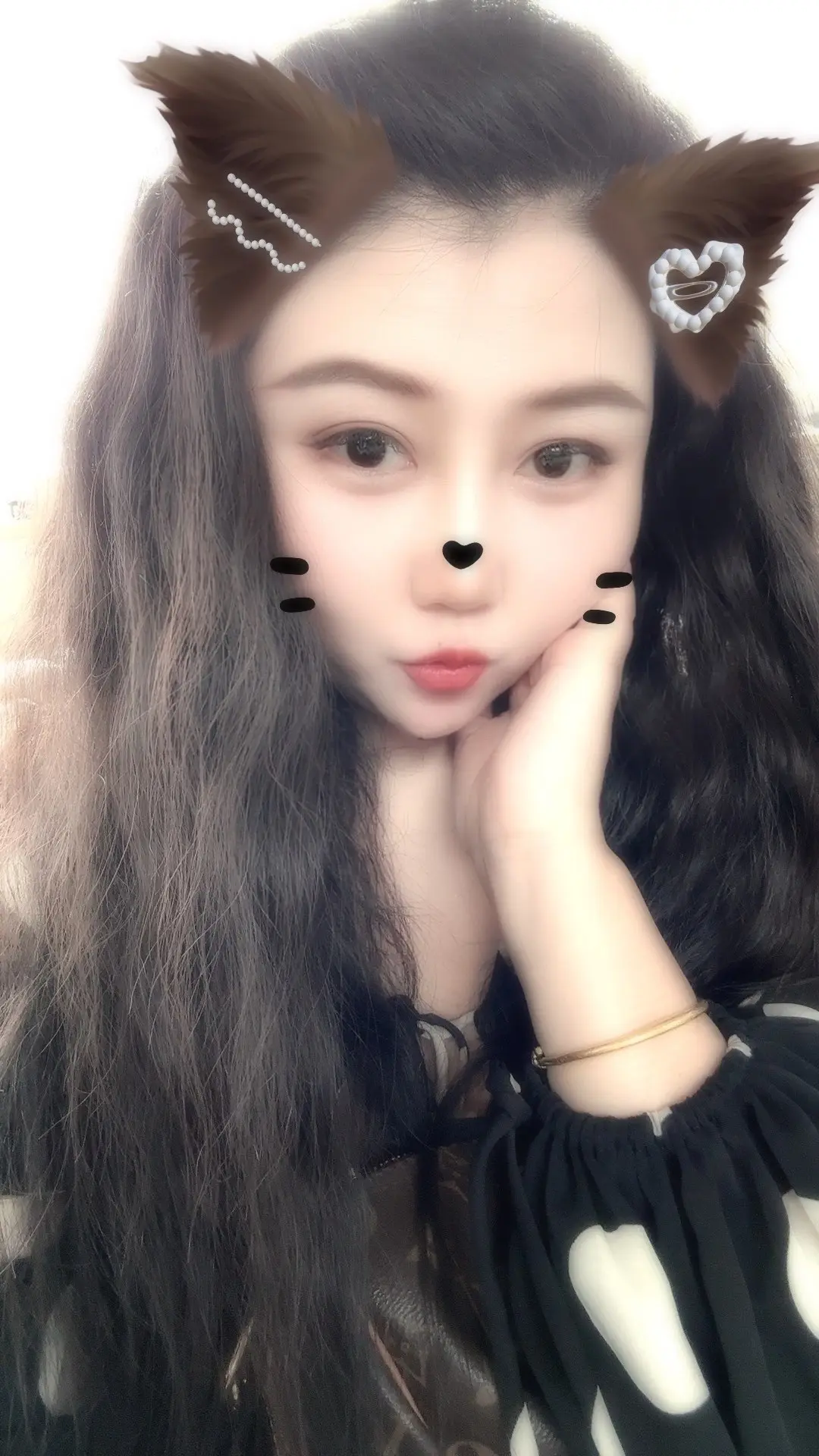 嘚瑟💗主播图片