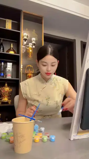 向日葵花语：入目无他