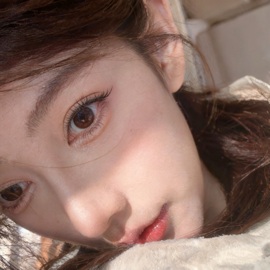 新来的抱抱馨💌的图片