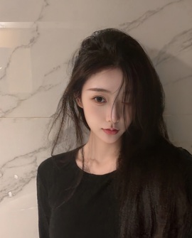 新来的抱抱馨💌的图片
