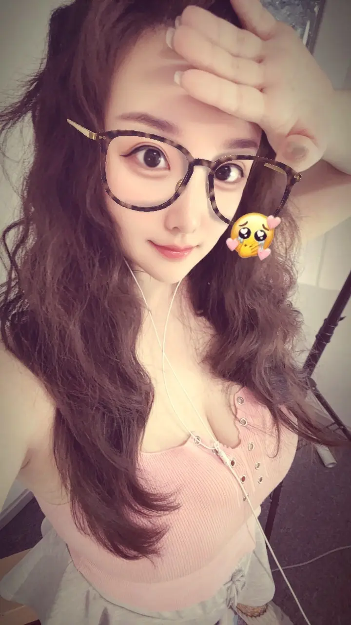 安妮等你来点歌主播图片