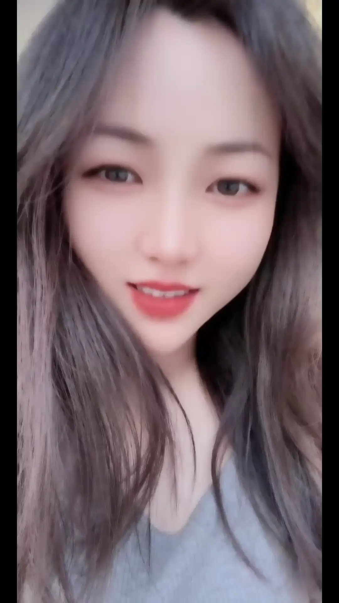/美女