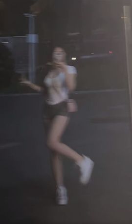 米乐🍎U.mi的图片
