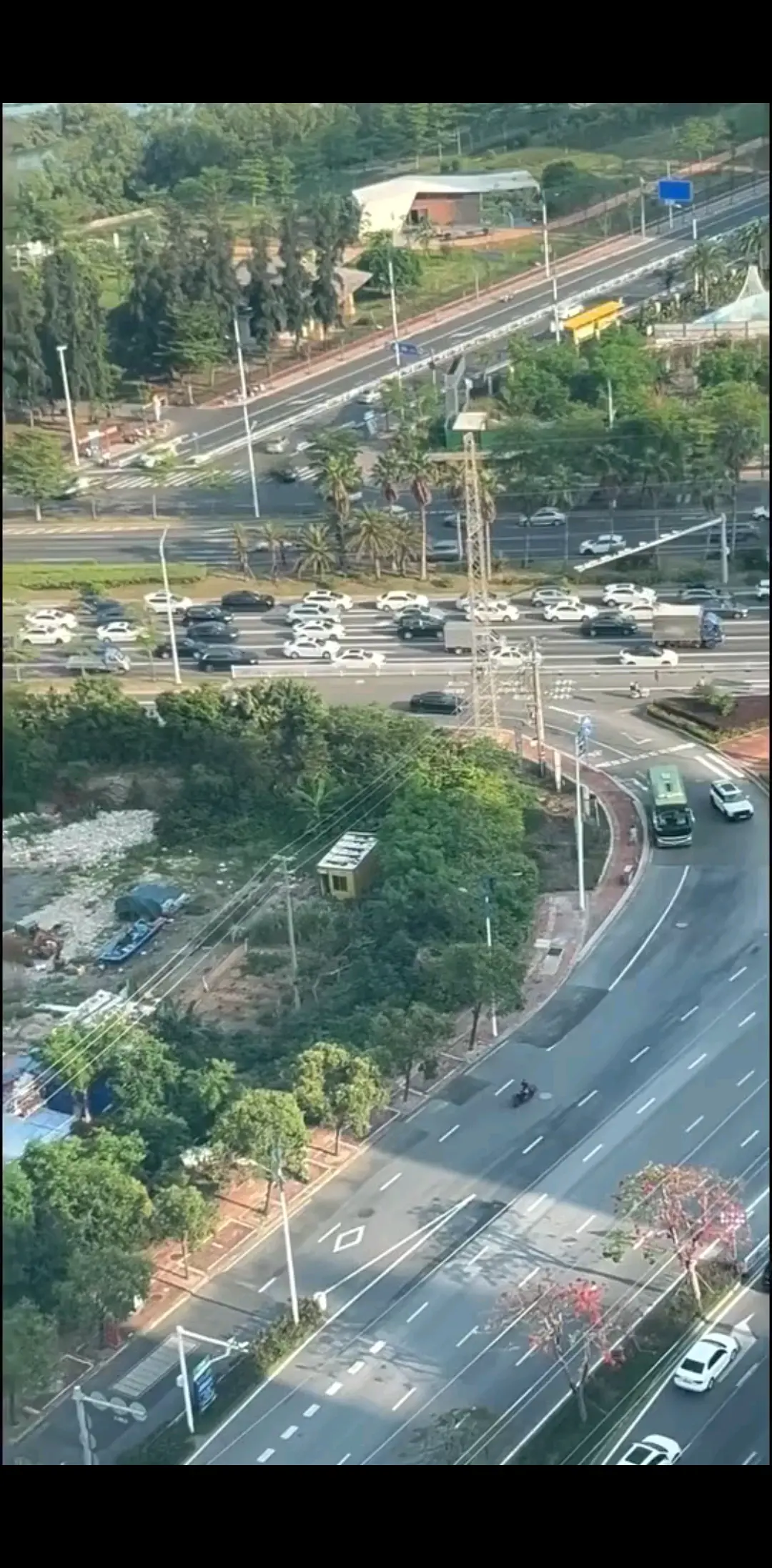 五一的车队