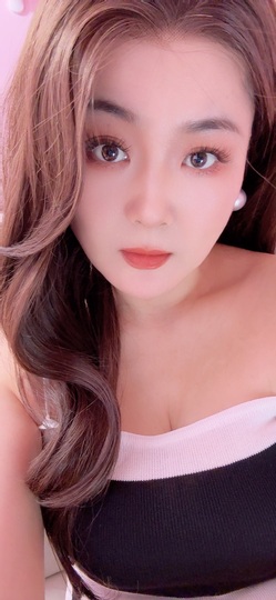 肉肉小娘子有事休息主播照片