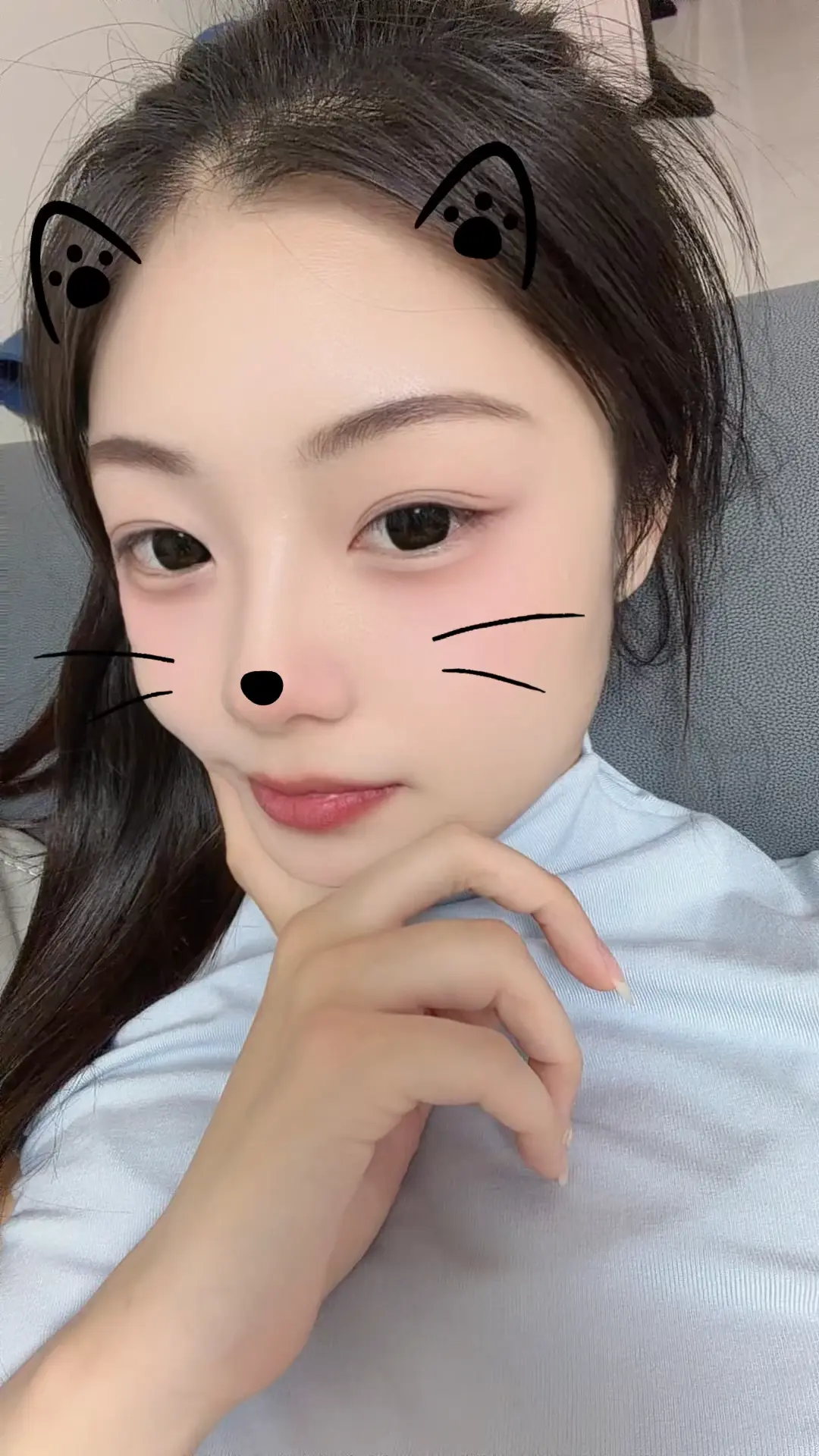 感觉自己萌萌哒/美女