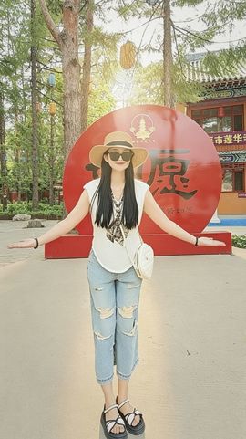 ღ娜娜ぃ安静唱歌🍀的图片