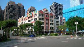 一只楚楚熊☆的图片