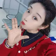 自信的小姐姐🤗🤗