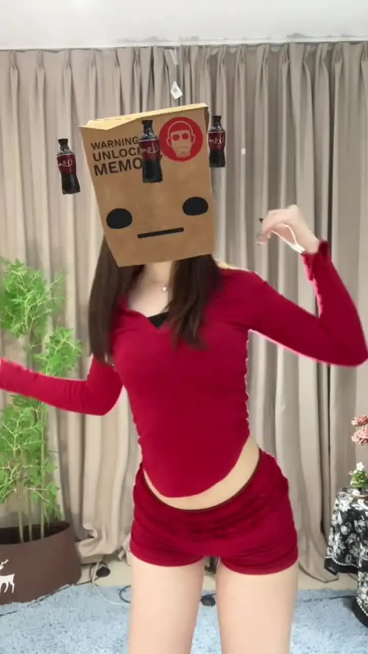 /狂笑